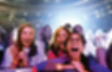 Banyak Golongan, Ini 7 Tipe Fangirl yang Biasa Kita Temui Di mana-mana