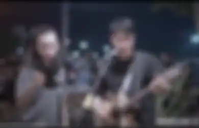 Diancam Bayar Rp 1 Miliar, Tri Suaka dan Zinidin Zidan Buru-buru Ambil Sikap Begini, Foto Sang Artis Dadakan Diserbu Musisi Papan Atas