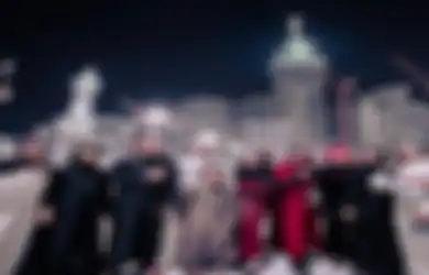 Innalillahi Ditimpa Musibah Saat Umroh, Gen Halilintar Bagikan Video Detik-detik Saat Tempat Tinggalnya di Arab Saudi Diterjang Hujan Es Sampai Porak Poranda