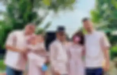 Rayakan Idul Fitri, Fuji An dan Keluarga Kunjungi Makam Vanesha Angel dan Bibi Ardiansyah