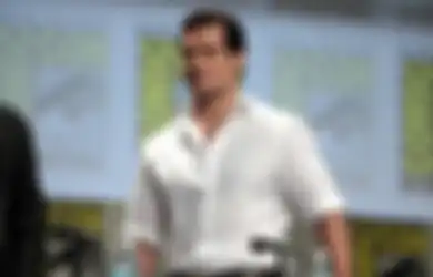 Ini Dia, 5 Fakta yang Mungkin Lo Nggak Tau Tentang Henry Cavill!