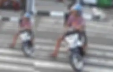 Nyaris Diamuk Warga, 2 Remaja Cianjur Sengaja Geber Motor di Depan Jamaah Salat Id Gegara Alasan Sepele Ini, Foto Pelaku Banjir Hujatan