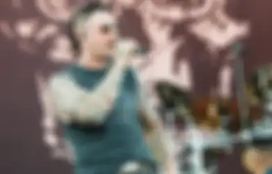 Rekomendasi Lagu Metal dari Ghost Favorit M. Shadows Avenged Sevenfold