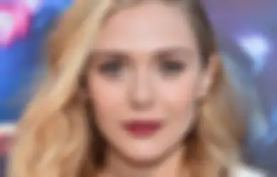 Elizabeth Olsen Ngaku Tak Kenal John Krasinski dan Cameo Doctor Strange