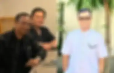Farhat Abbas Kembali Koar-koar, Pengacara Doddy Sudrajat Senggol Haji Faisal Lewat Sindiran Nyelekit: Anak ke Luar Negeri Pacaran Dilepas