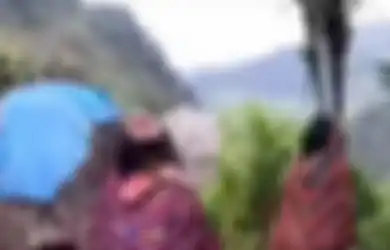 Buru-buru Pamit Tinggalkan Pos Keamanan, 2 Sosok Wanita yang Pura-pura Minta Bantuan ke TNI Polri Diduga Jadi Mata-mata KKB Papua Sebelum Menyerang, Aksinya Ketahuan Gara-gara Ini