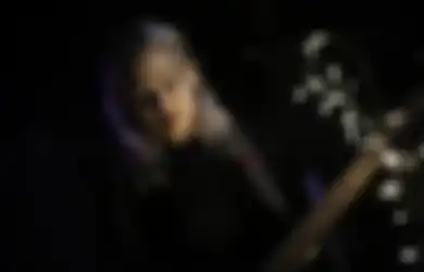 Phoebe Bridgers Rilis Video Klip untuk Single Terbaru 'Sidelines'
