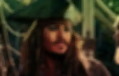 Johnny Depp Ditawari Disney 4,4 Triliun Rupiah Buat Balik Jadi Jack Sparrow, Fakta Atau Rumor?