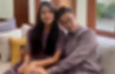 Maudy Ayunda Unggah Foto Saat Dilamar Jesse Choi, Captionnya Sweet Abis!