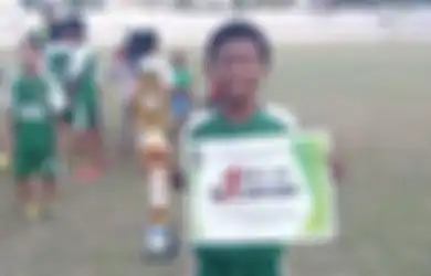 Innalillahi Wa Innailaihi Rojiun, Eks Pemain Timnas U16 Ini Meninggal Dunia Usai Alami Sakit Parah Akibat Terjatuh di Rumah, Pemkot Surabaya Sampai Memohon Maaf Sebesar-besarnya dalam Hal Ini