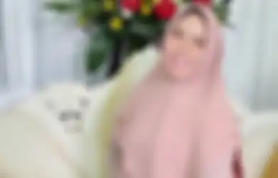 Paspornya Ditahan Sang Suami Bule Hingga Pernikahannya Bertahan Seumur Jagung , Rohimah Alli Khawatir Nasib Anak-anaknya yang Bikin Ngelus Dada