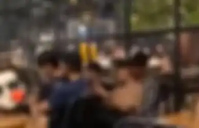 Polisi Lakukan Penyelidikan, 4 Pria yang Tertangkap Kamera Pangku-pangkuan di Kafe Jakarta Diburu Sosoknya, Pemilik Usaha Merasa Dirugikan