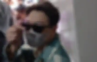 'Mendidih Darah Saya!' Terkuak 2 Alasan Razman Arif Nasution Ngamuk di Pengadilan, Richard Lee Santai Tertawa dan Beri Finger Heart Ala Korea