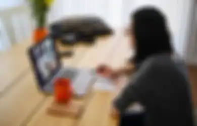 Cek! Benarkah Kerusakan Lingkungan Terjadi Akibat Aktivitas Online?