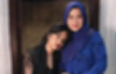 Pesona Anak Ikke Nurjanah, Siti Adira Kania, Tampil Formal Kenakan Sheer Outer