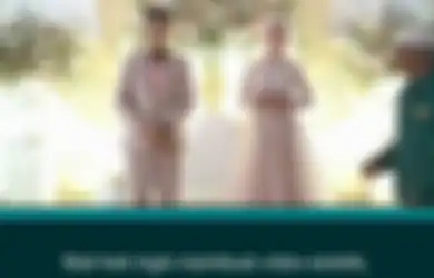 Kocak Banget! Pengantin Niat Bikin Video Estetik di Pelaminan, Tamu Malah Tiba-tiba Nyelonong Demi Salaman, Netizen: Beliau Tentunya Tidak Sengaja