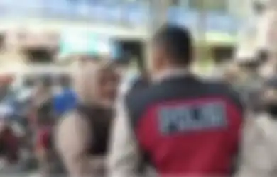 Bukan Cuma Mau Rampas Senpi, Mahasiswi yang Kepergok Lawan Arah Gigit Polisi, Foto Tampangnya Disebarkan