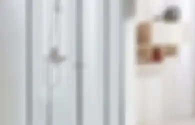 Apakah Ini Saatnya IDEA Lovers Meninggalkan Bak Mandi dan Beralih ke Shower? Berikut Jawabannya!