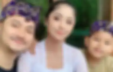 Terancam Jadi Janda ke-3 Kalinya Gegara Gagal Mediasi dengan Angga Wijaya, Dewi Perssik Ungkap Isi Hati Putra Angkatnya yang Bikin Terenyuh: Kita Cuma Tinggal Berdua