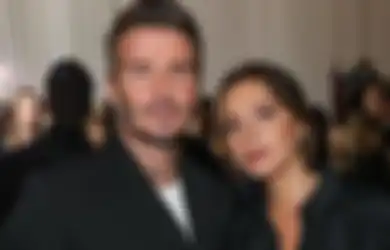Style Victoria Beckham pas Jaman Spice Girls Dikritik Anaknya!