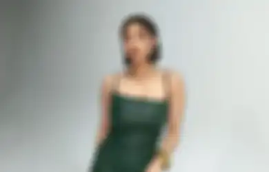 Tampil Menonjol, Jihyo TWICE Sukses Curi Perhatian saat Photoshoot!