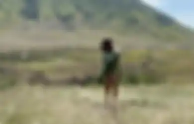 Baru Tahu Bisa Capture Foto dari Video, Gisel Pamer Goyangan Tubuh di Gunung Bromo, Istri Sammy Simorangkir Respons Begini