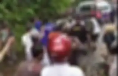 Gempa Hari Ini, BMKG Sebut Pusatnya di Laut Kedalaman 10 Km, Warga Lumajang Trauma Ingat Foto Lindu Tahun Lalu
