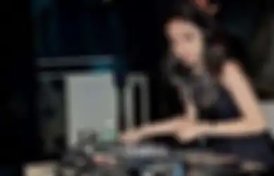 Innalillahi Wa Innailaihi Rojiun, Terjebak Saat Ada Massa yang Bentrok, DJ Cantik Ini Hembuskan Napas Terakhirnya Usai Terperangkap di Klub yang Dibakar, Keluarga Bongkar Chat Terkahirnya yang Bikin Deg-degan