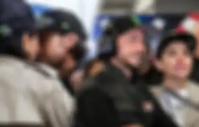 Mantan Pacar John Hopkins Disebut Sampai Nangis-nangis, Ternyata Sosok Ini yang Minta Nikita Mirzani Putus dari Sang Pembalap Dunia: Daripada Cerai Saat Menikah