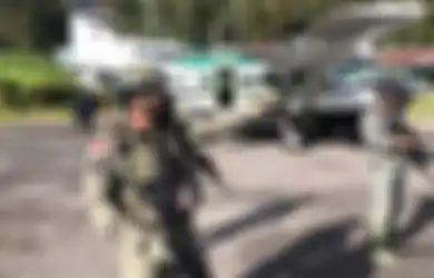 KKB Papua Petantang-petenteng Bawa Senjata di Area Penjemputan Personel, Sniper Satgaz Damai Cartez Langsung Tembak 3 Anggota OPM yang Terdeteksi Lewat Drone