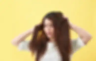 Lagi Bad Hair Day? Coba 4 Tips dan Trik Simpel ala Amanda Rawles, Yuk!