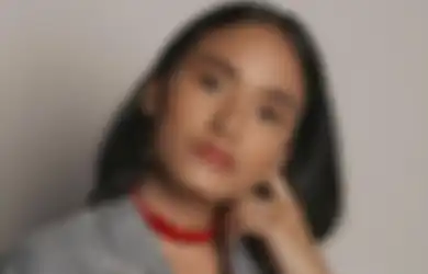 Belum Reda Rumor Pelakor, Kini Beredar Foto Mesra Arawinda Kirana yang Peluk Pria Misterius, Netizen Ikut Geram Lihat Kelakuan Sang Artis: Awas Tanktopmu Ketinggalan
