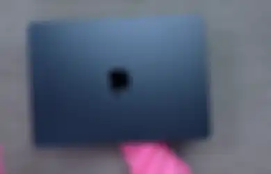 Kumpulan Video Review MacBook Air M2 Beredar di YouTube