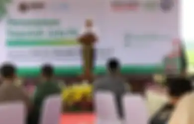 Demi Dukung Green Campus, Rektor UNS: Seluruh Mahasiswa Baru Bakal Wajib Bawa Bibit Pohon