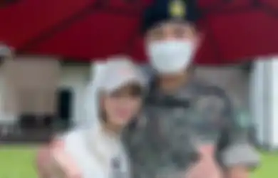 Foto Ayana Moon Lepas Jilbab Jadi Sorotan, Sang Selebgram Ngaku Tak Pakai Kerudung Lantaran 1 Hal