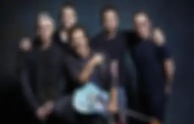 Eddie Vedder Alami Cedera Vokal, Pearl Jam Tunda Konser di Wina