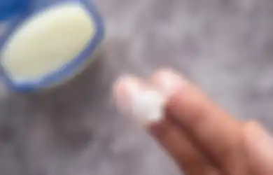 Lancarkan Kunci Pintu hingga Hilangkan Hama, Ini Ragam Manfaat Petroleum Jelly