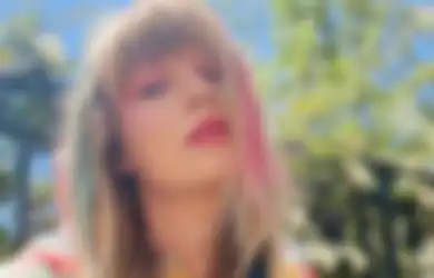 Taylor Swift Jadi Artis Penghasil Emisi Karbon Terbanyak Karena Doyan Naik Jet Pribadi!