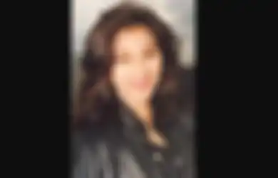 Usia Jauh Berbeda, Sosok Ini Akui Pernah Nginap di Kamar Hotel Bareng Nike Ardilla Selama 3 Minggu, Sikap sang Lady Rocker Diungkap ke Publik