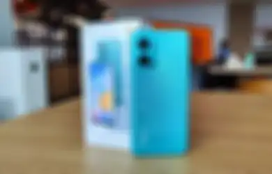 Unboxing Redmi 10 5G, Desain Trendy Bikin HP 5G 2 Jutaan 'Naik Kelas'