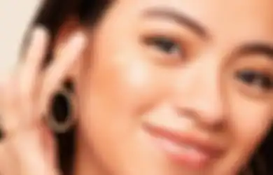 Tanpa Makeup, Ini 3 Cara Menutupi Bekas Jerawat Cukup Pakai Skincare!