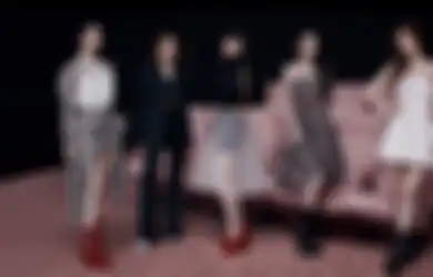 Tunjukkan Sisi Baru, ITZY Jadi Brand Ambassador Global Terbaru untuk Charles & Keith