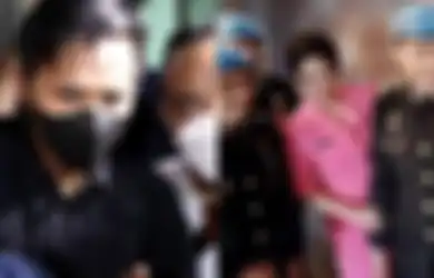 Eksekusi Brigadir J Disaksikan Banyak Orang, Pengacara Bharada E Ungkap Alasan Kliennya Mau Turuti Perintah Ferdy Sambo: Waktunya Sangat Cepat...