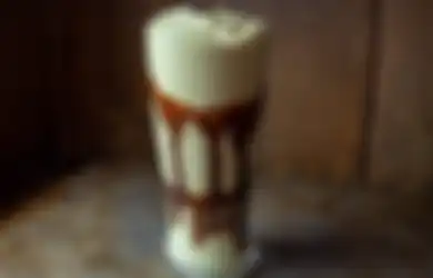 Hobi Minum Jus Alpukat Campur Susu Kental Manis? Ini Dampak Buruknya!