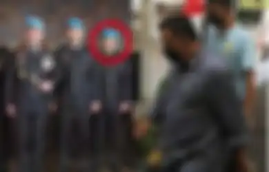 Ajudan Ferdy Sambo Ini Masih Sempat Makan Siang dan Berbincang Santai Sebelum Rekonstruksi Pembunuhan Brigadir J, Ibunya Sempat Nangis-nangis Minta Putranya Dibebaskan: Anak Saya Itu Penurut!