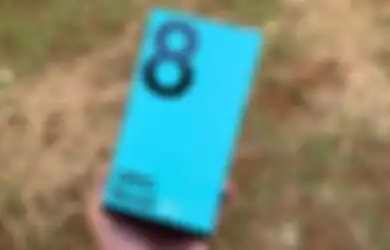 Unboxing OPPO Reno8 5G, Tier Kedua Bawa Charger dan Chip Lebih Kencang