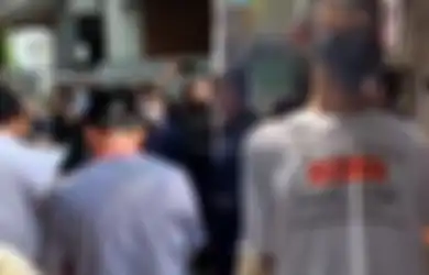 Pakai Baju dengan Tulisan Begini, Puluhan Orang Tagih Janji Investasi Bodong Batu Bara yang Dijanjikan Yusuf Mansur, Ayah Wirda Mansur Disebut-sebut Pergi ke Luar Kota