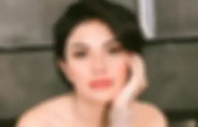 Diolok-olok Tak Miliki Teman Imbas 'Hobinya' Senggol Artis, Nikita Mirzani Ngaku Gak Betah dengan Kehidupan di Jakarta: Udah Enggak Nyaman...