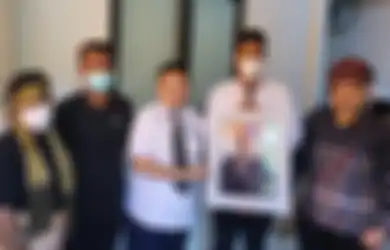 Pantas Pengacara Brigadir J Berani Tantang Balik Lawannya, Kamaruddin Simanjuntak Kantongi Bukti Foto Dewasa Dirut BUMN, Siap Buka-bukaan!