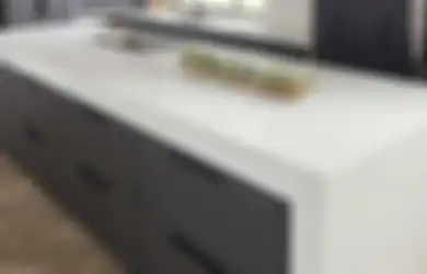Ingin Menggunakan Kuarsa Putih untuk Meja Dapur? Pahami Dahulu Pro Kontranya!